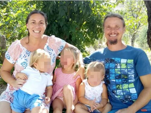 Famiglia nel bosco, no delle curatrici al ricongiungimento dei bimbi