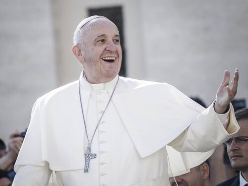 Vatileaks, il monito di papa Francesco: "Non si può parlare di povertà e poi vivere come un faraone"