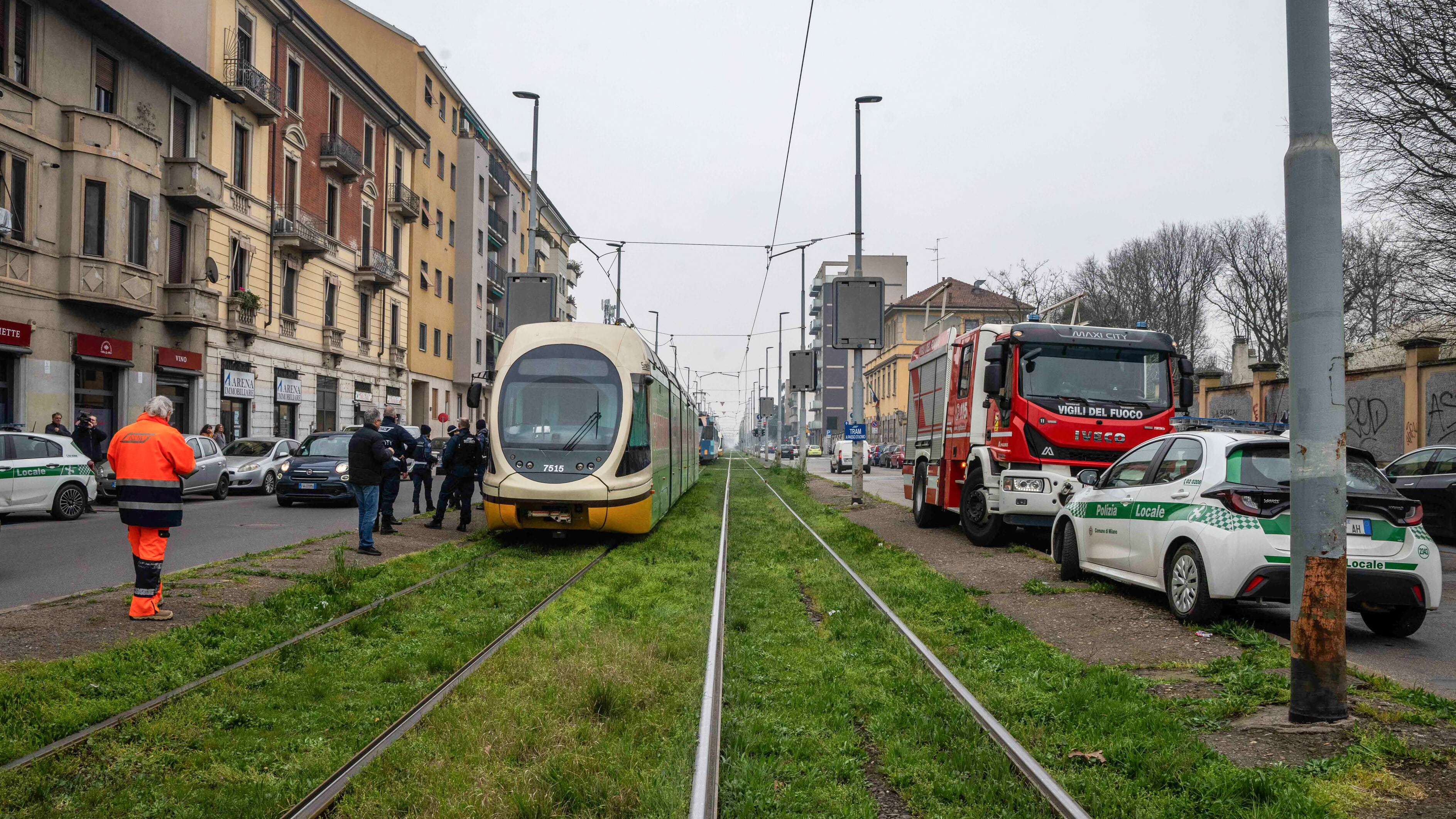Tram deragliato, l'autista chiede di farsi sentire dai pm. Cosa sappiamo finora