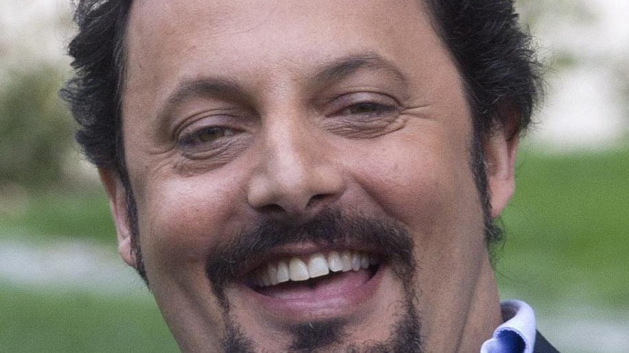 Brignano: un becchino a caccia di clienti