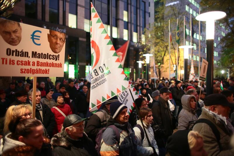 Jobbik, la destra ungherese che sfida Orban 2