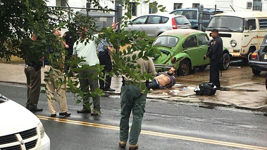 Bombe negli Usa, catturato il 28enne afgano ricercato