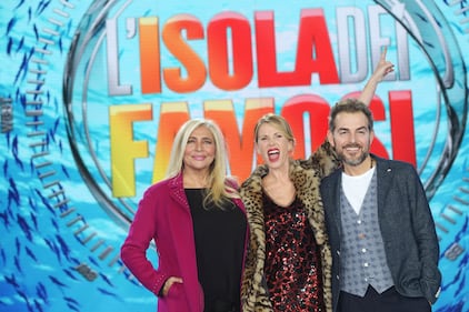 Isola dei Famosi 2018, Alessia Marcuzzi e gli opinionisti 6