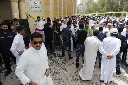 Attentato in una moschea sciita in Kuwait 3