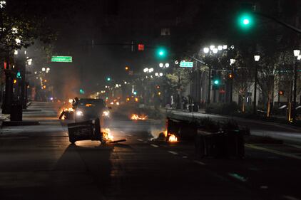 Usa 2016, proteste a Oakland 5