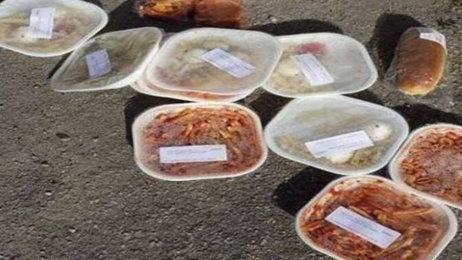 Migranti in rivolta per la pasta: "Adesso serviteci gli spaghetti"
