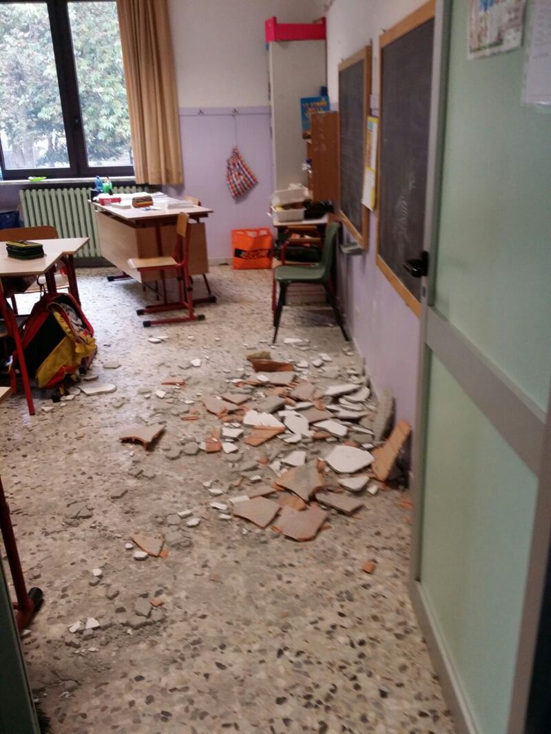 Torino, crollo a scuola 4