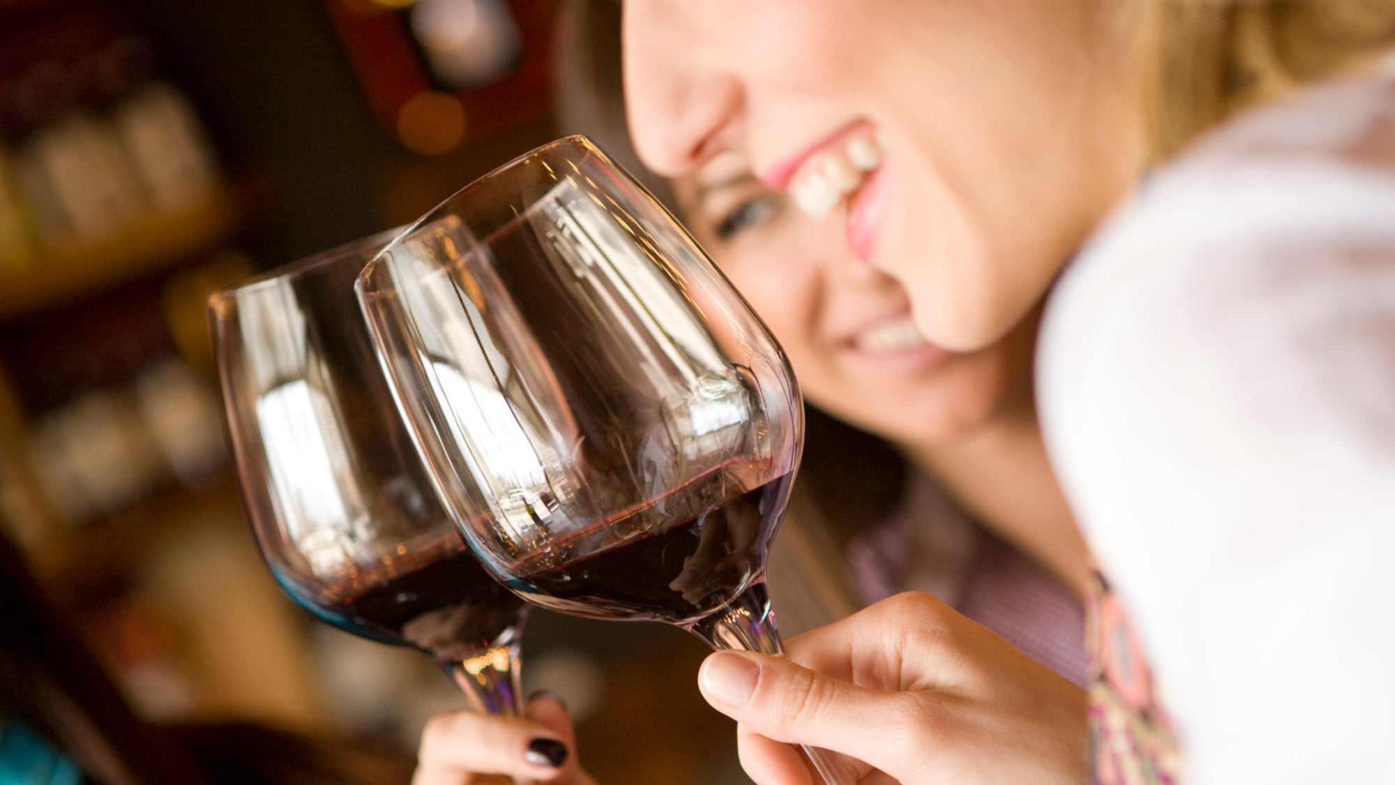 Lecce, maxi sequestro di vino primitivo
