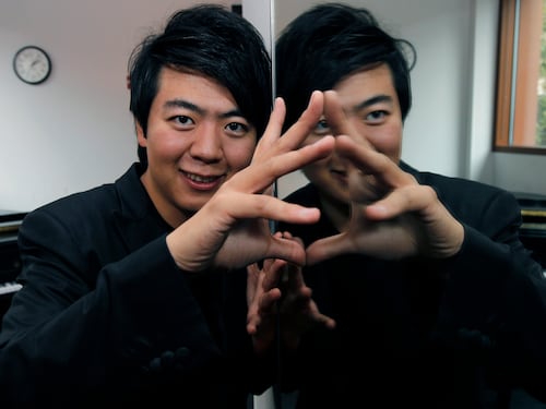 Lang Lang: "Mischio classica, pop e rock in un pianismo scintillante"