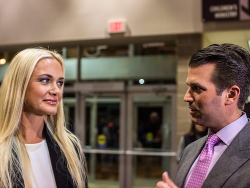 Trump jr contro i democratici: "Con il socialismo, gli americani mangeranno i cani"