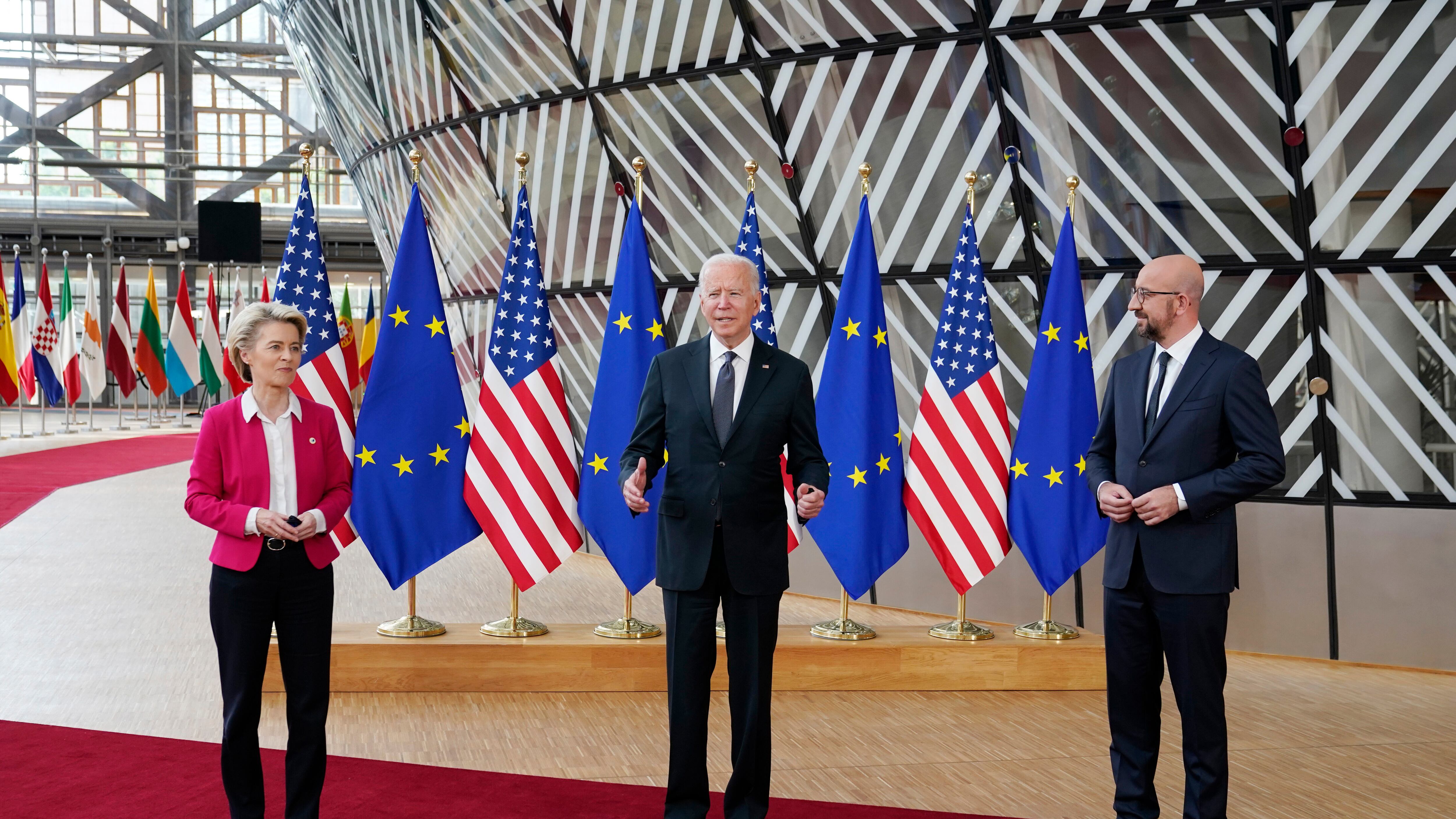 L'ultima intesa tra Usa e Ue: "Ora stop alla guerra dei dazi"