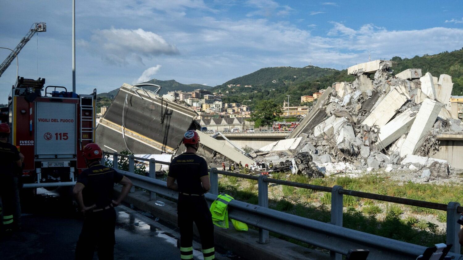 Saragat e i fasti dell'inaugurazione. Poi è iniziata la via crucis senza fine