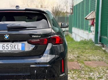 BMW Serie 1 2025: guarda la gallery della nuova berlina compatta premium 11