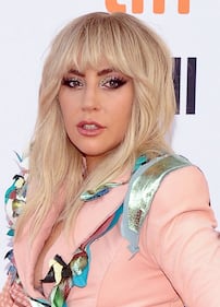 Lady Gaga, lato b scolpito in vacanza 9