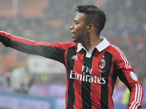 Robinho resta al Milan: "Chiusa la trattativa per tornare nel Santos"