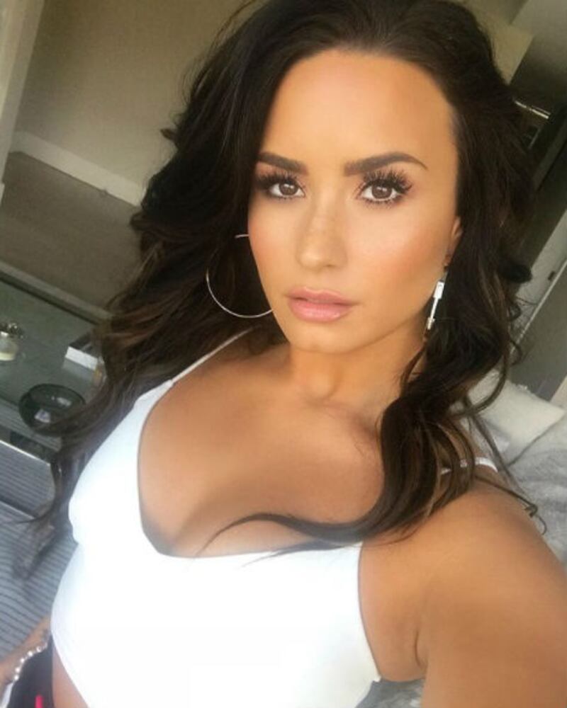 Demi Lovato, scatti sexy 12