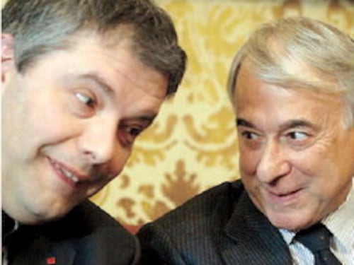 Prepara gli allievi alla Cgil. Poi al concorso comunale li giudica come candidati