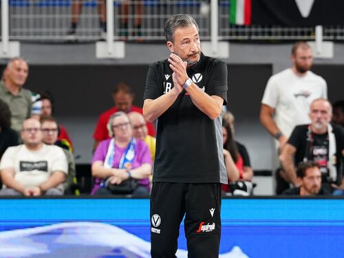 Banchi, buona la prima: Virtus in finale