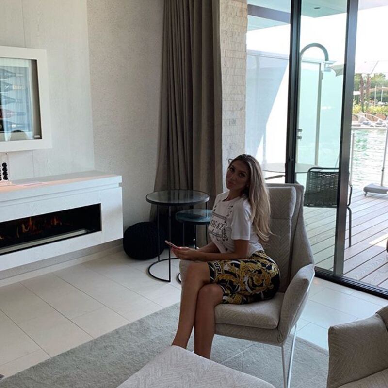 Barbora da urlo su Instagram: gli scatti di lady Skriniar 7