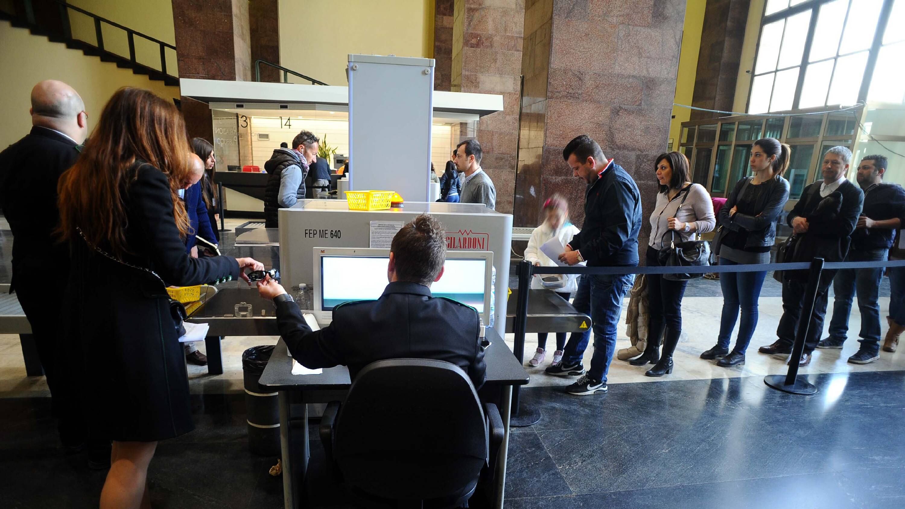 Quegli inutili controlli del giorno dopo al tribunale di Milano