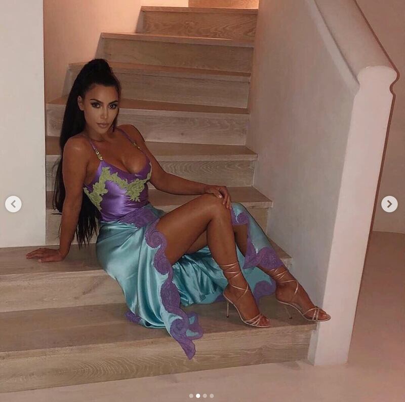 Kim Kardashian mozzafiato su Instagram: foto 4