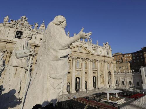 Il Vaticano contro Marino: "Ecco le macerie su Roma"