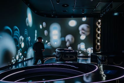 IQOS e Devialet alla Design Week: FOTO 12
