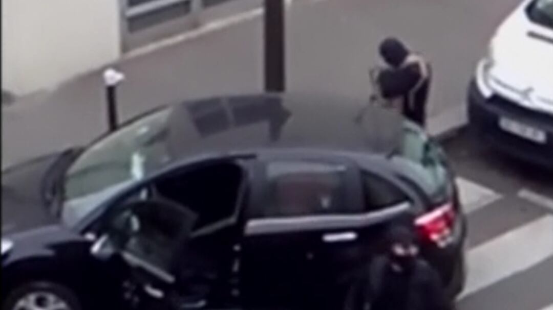Quegli "inquietanti misteri" sulla strage di Charlie Hebdo