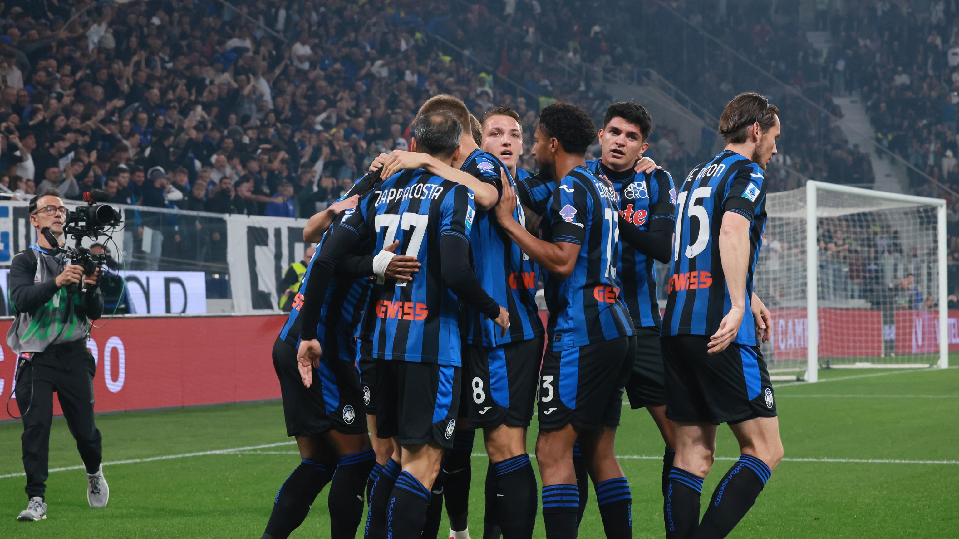 L'Atalanta piazza il colpo Champions e fa sorridere la Juve: Roma stesa 2-1