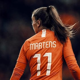 Gli scatti di Lieke Martens: una delle punte di diamante dell'Olanda femminile 8