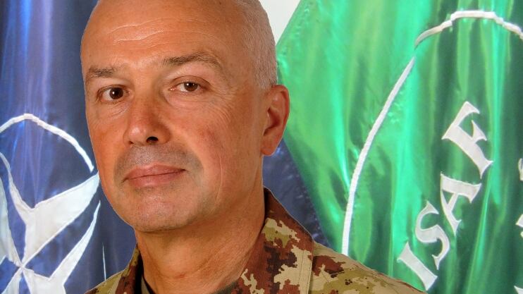 "Alla Nato blitz dispettoso di chi conta i giorni dell'addio alla carica". Intervista al generale Giorgio Battisti