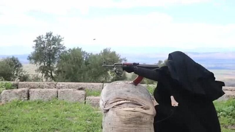 Le guerriere della Jihad in Siria 8