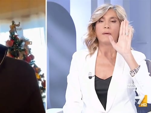 "Hai l'obbligo vaccinale", "Volete rincorrere la gente?". Scontro tra Merlino e Paolo Brosio