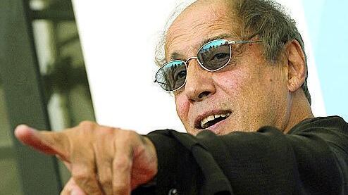 Celentano si appella al Colle: «Conceda la grazia a Corona»