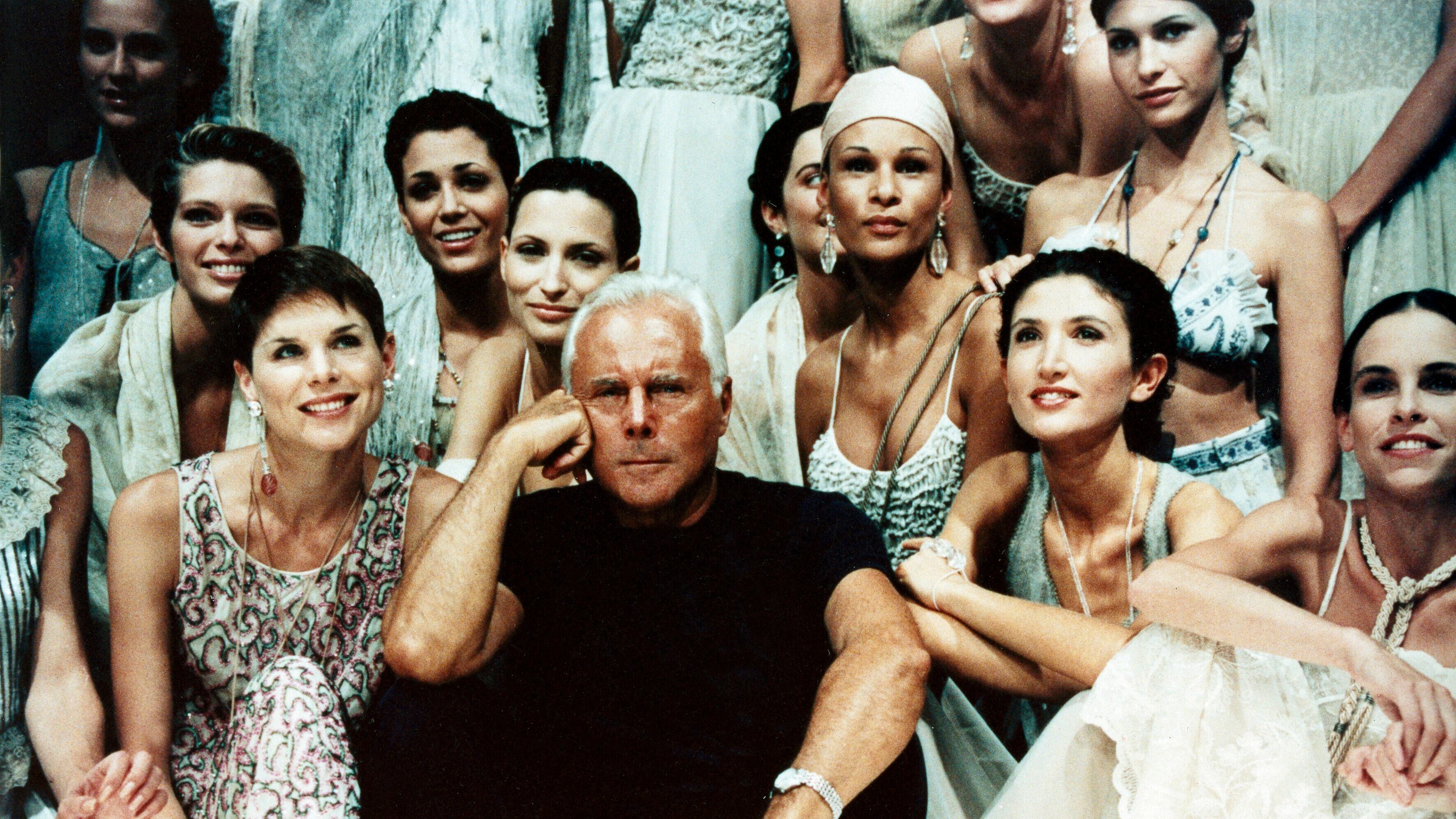 Addio a Giorgio Armani, il re del red carpet che trasformò il cinema in moda