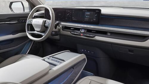 Kia EV9, le foto del nuovo SUV elettrico a sette posti  10