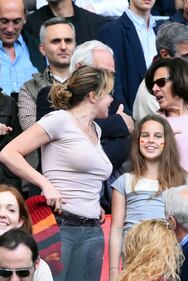 Claudia Gerini, tifosa hot allo stadio 7