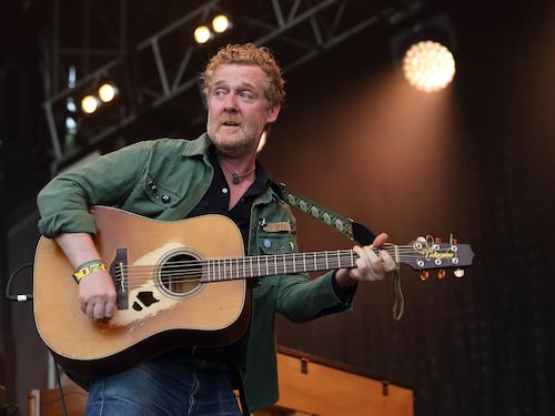 Musica in lutto: muore in un incidente in moto Glen Hansard, Oscar per la canzone del film ‘Once’