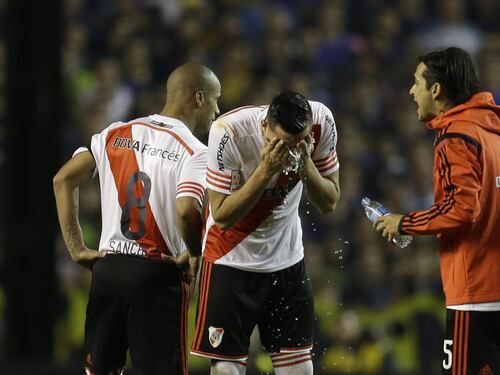 Gas urticante sui giocatori, sospeso Boca Juniores - River Plate
