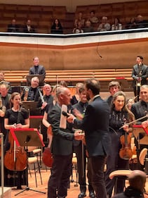 Trionfo alla Philharmonie di Berlino nel nome di Giuseppe Sinopoli: 1.800 spettatori acclamano la Philharmonia Orchestra e Robin Ticciati