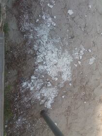 Mondello, si spezza un pontile galleggiante e la spiaggia viene invasa dal polistirolo 3