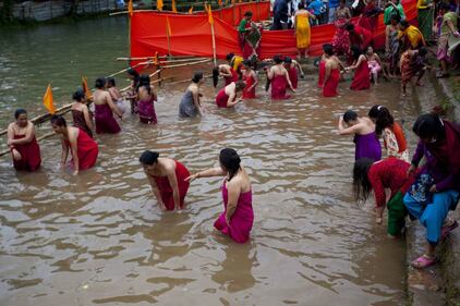 Lavare via i peccati nel fiume Godavari 7