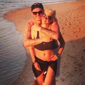 Icardi e Wanda Nara: tra tatuaggi, vacanze e caminetto, quando l'amore è twittato 13