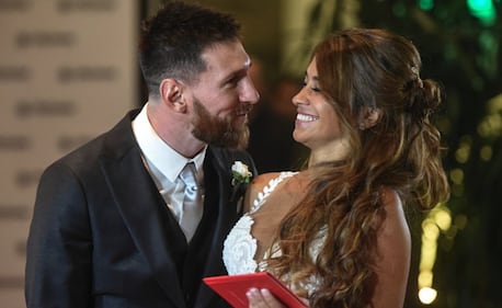 Messi dice sì alla sua Antonella: ecco le foto del lieto evento 18