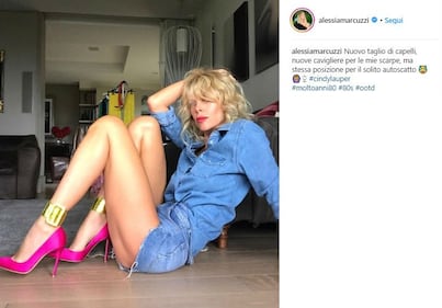Alessia Marcuzzi, sexy in look anni '80 2