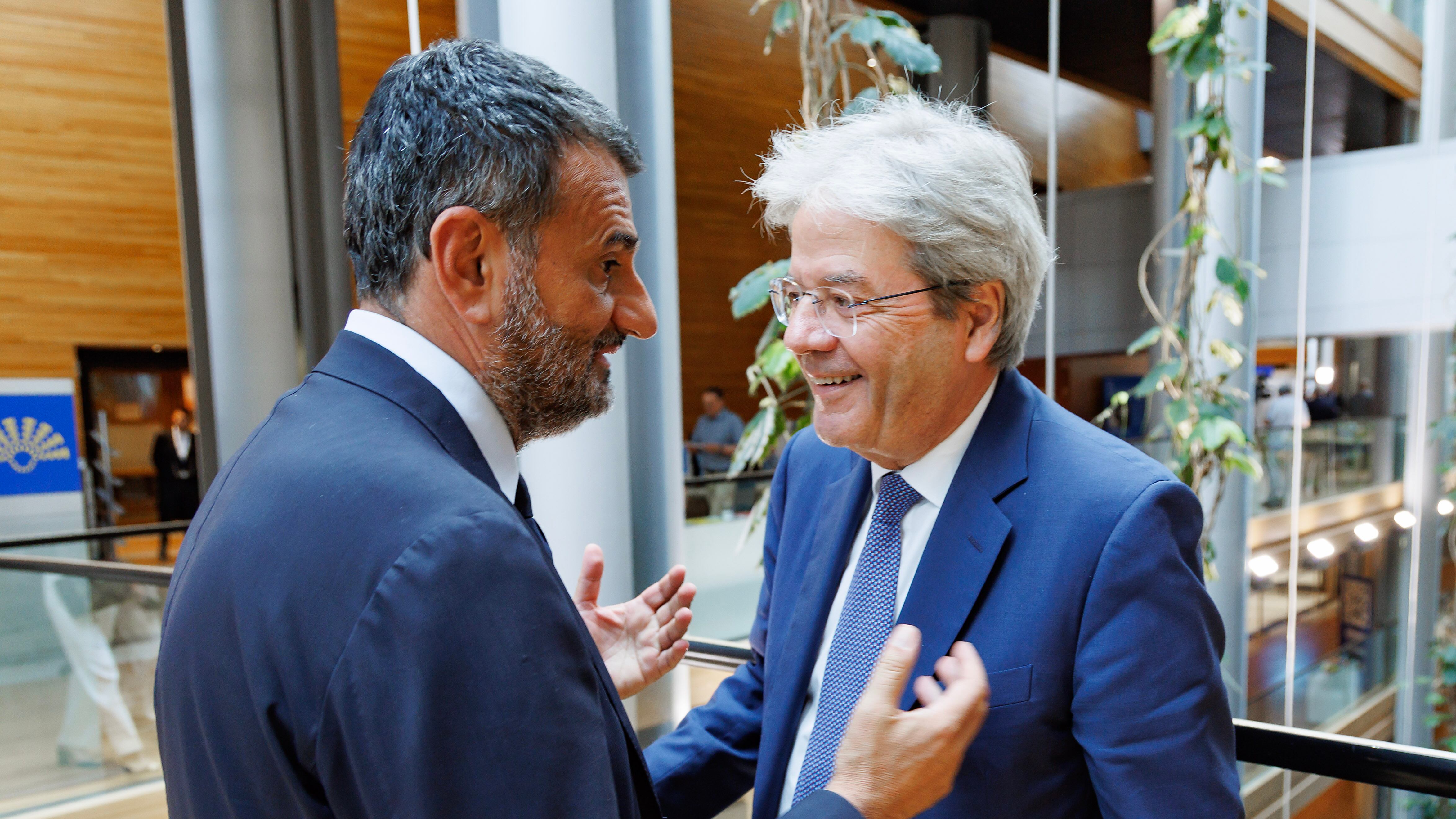 Elly tentata dallo sgambetto ma prevale la linea Gentiloni