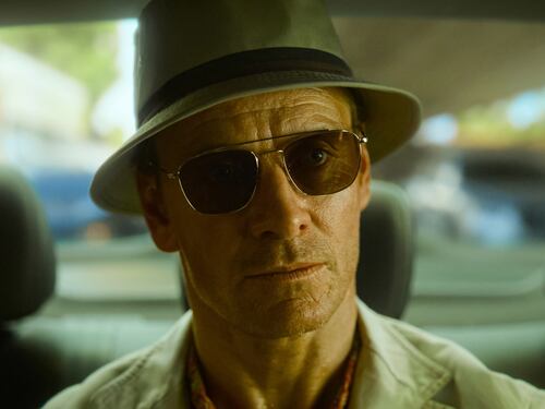 Fassbender è un killer implacabile e ritorna Indiana Jones