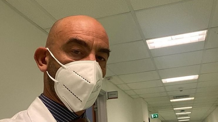 Bassetti: "Ecco chi deve decidere per il lockdown"