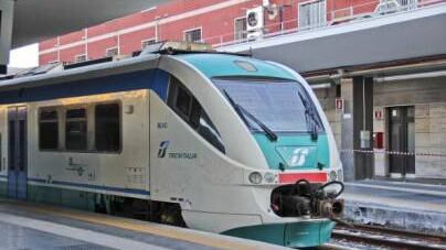 Uomo travolto ed ucciso da un treno