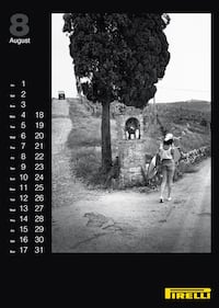 Per i 50 anni di Pirelli gli scatti osè del Calendario 1986 4